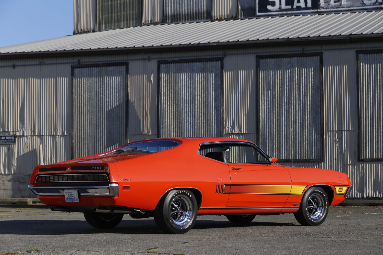 Ford torino gt