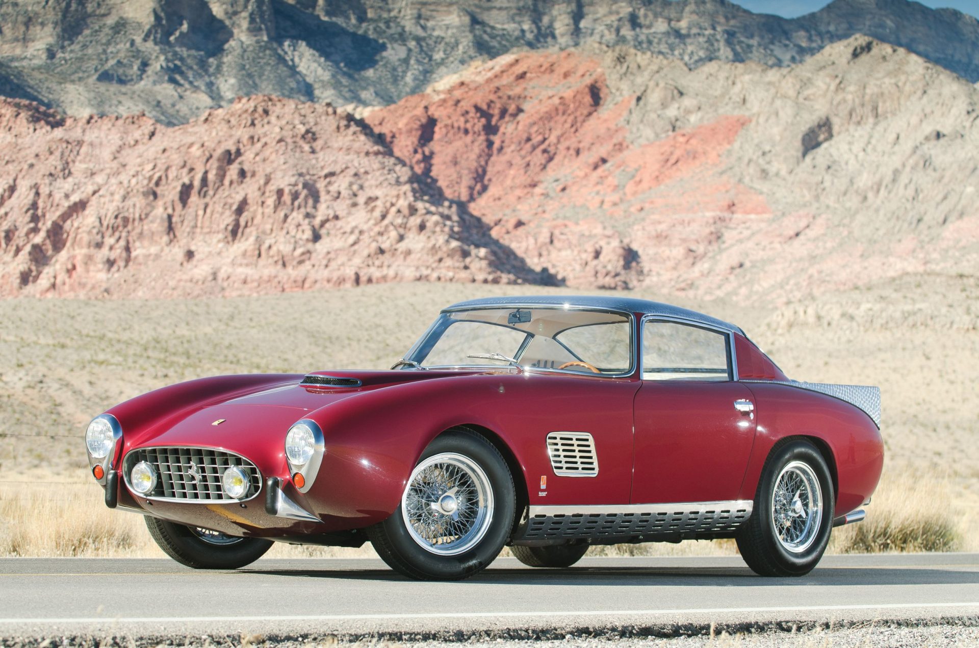 VIP Scale Models 1:12 - 1 - Coche a escala - Ferrari 410 Superamerica
