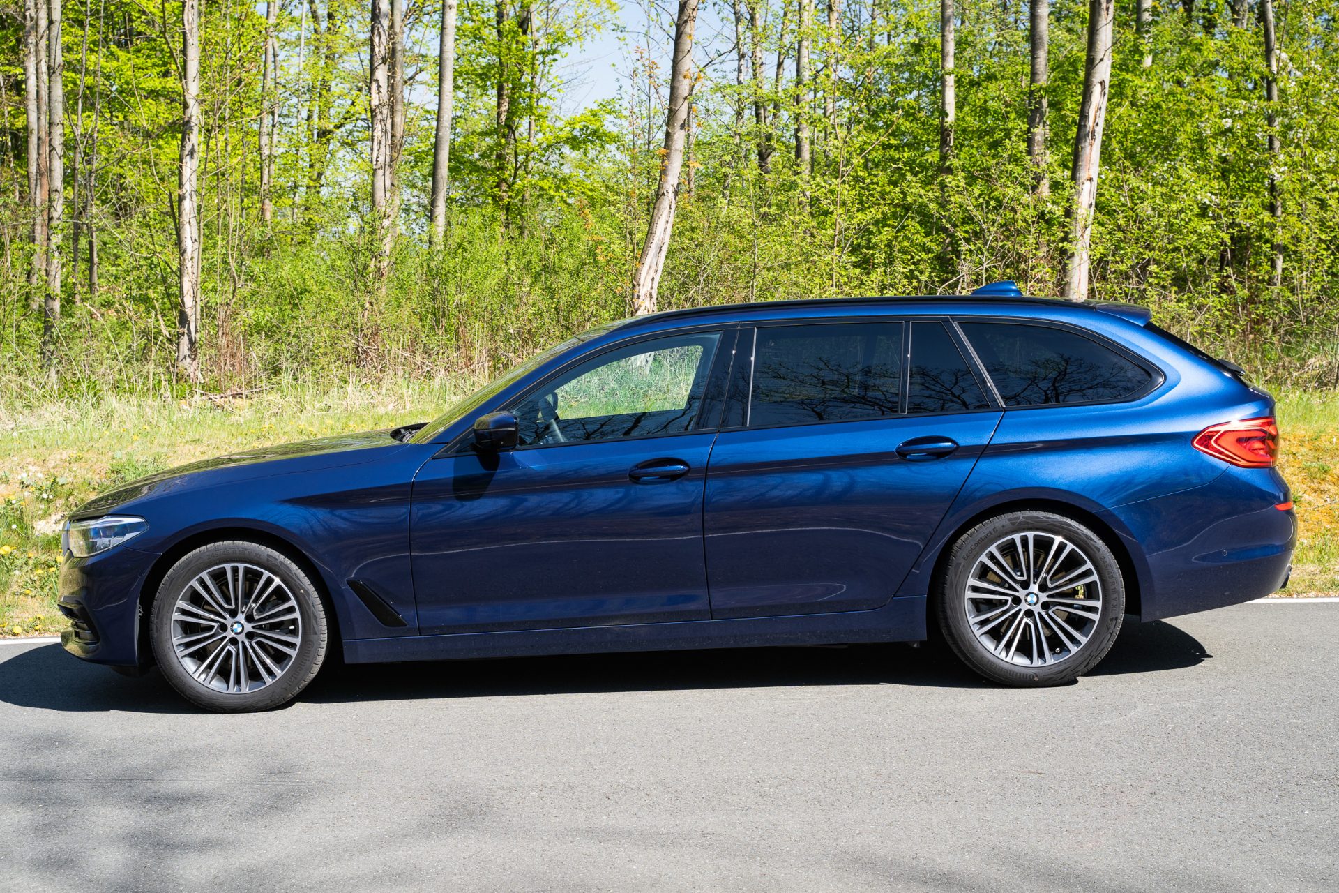 BMW 520d xDrive Touring Mild Hybrid | radicalmag
