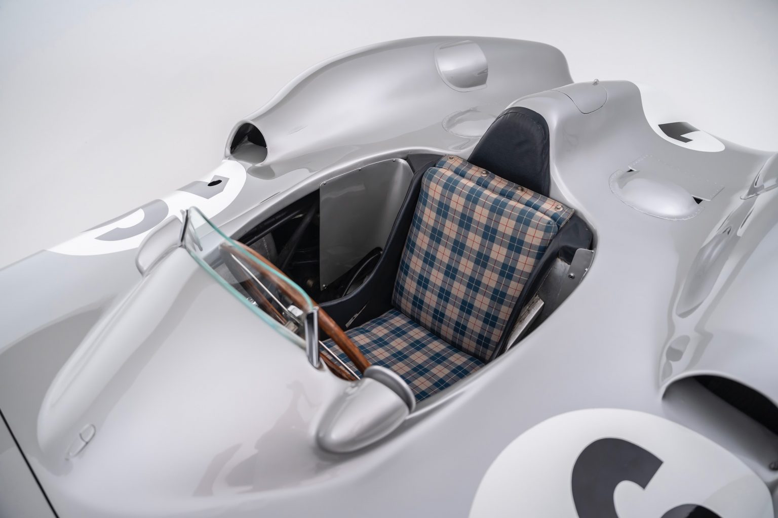 Mercedes W196 R «Streamliner» | radicalmag classics