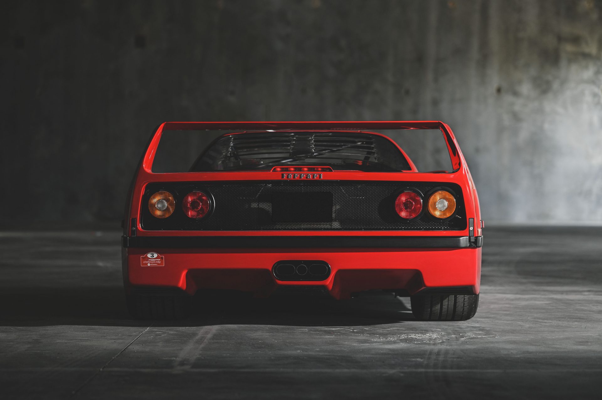フェラーリF40 この世に“19台”しか存在しないフェラーリ「F40 コンペティツィオーネ