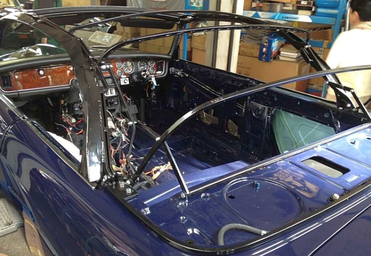 restoration - jaguar daimler xjc https: itm Images... Jaguar/Daimler XJC Avon-Stevens Convertible | radicalmag
